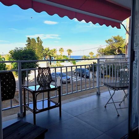 Apartment In Front Of Arrabassada Beach Tarragona Exteriör bild