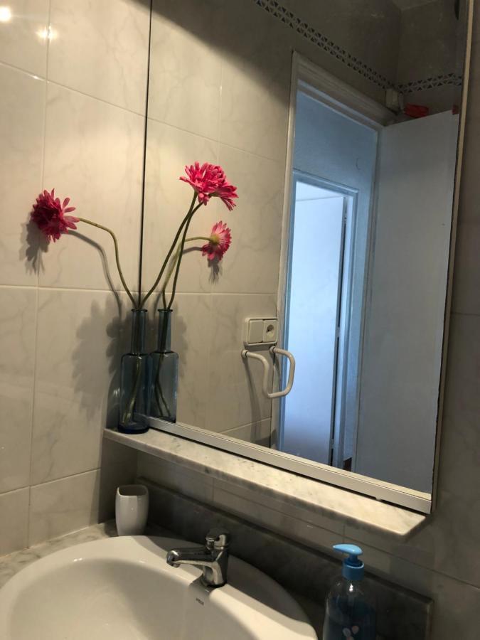 Apartment In Front Of Arrabassada Beach Tarragona Exteriör bild