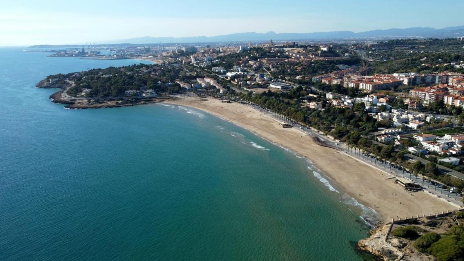 Apartment In Front Of Arrabassada Beach Tarragona Exteriör bild